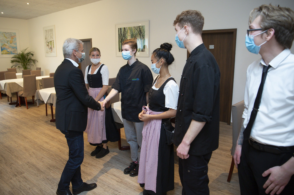 Besuch Café am Muckensee in Lorch im Rahmen der Ausbildungsreise am 12. Oktober 2021. 