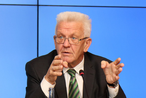 Pressekonferenz Landesregierung initiiert „Cyberwehr Baden-Württemberg“ Ministerpräsident Winfried Kretschmann