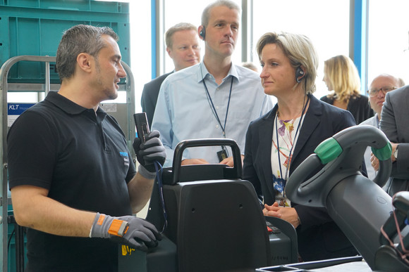 Besuch der Festo Technologiefabrik Ostfildern-Scharnhausen im Rahmen der Kreisbereisung im Landkreis Esslingen