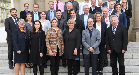 Runder Tisch zur Bekämpfung von Menschenhandel zum Weck der Arbeitsausbeutung 