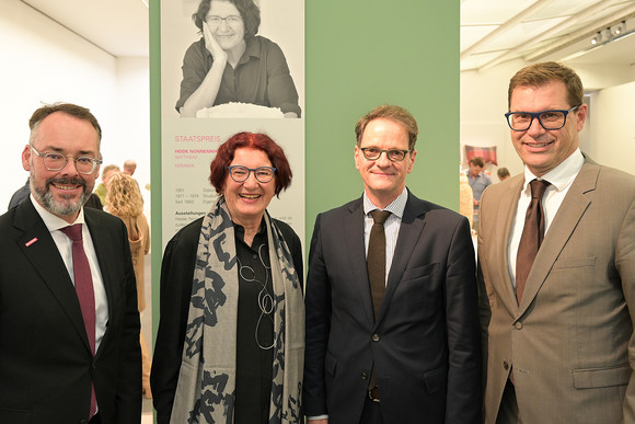 Peter Friedrich (Handwerkskammer Region Stuttgart), Staatspreisträgerin Heide Nonnenmacher, Michael Kleiner (Wirtschaftsministerium), Daniel Güthler (EBM Kornwestheim)