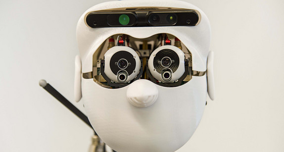 Androider Roboter
