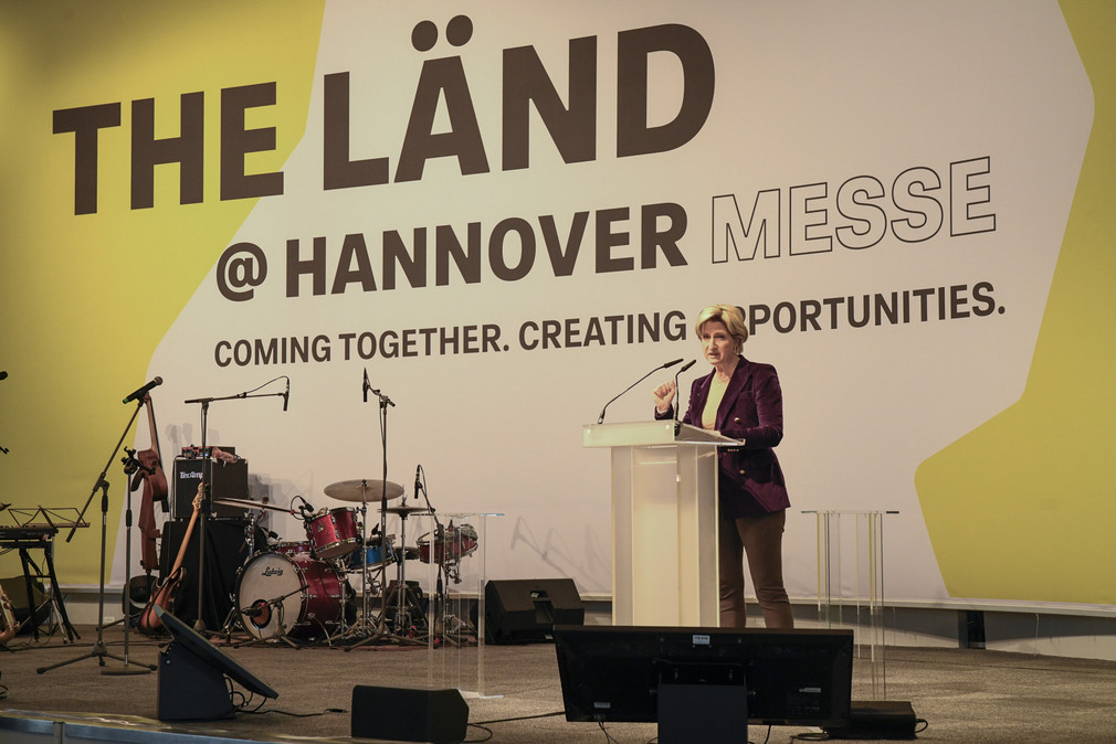 Ministerin besucht Hannover Messe 2024