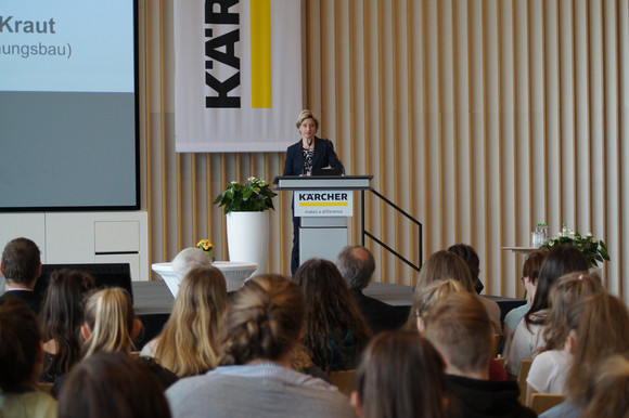 Girls Day Ministerin beim Girls´ Day Girls´ Day am 26. April 2018