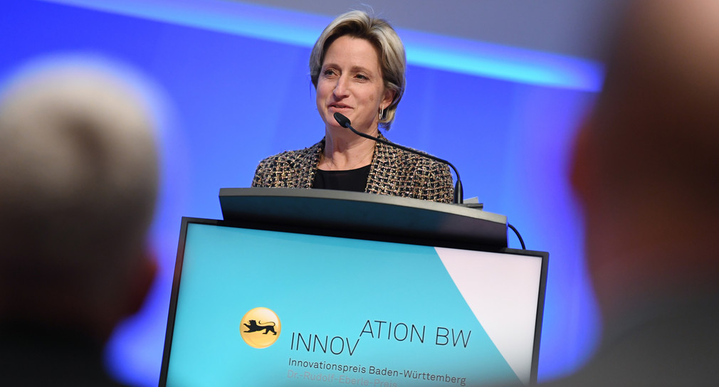 Verleihung des Landesinnovationspreises 2022 mit Wirtschaftsministerin Dr. Hoffmeister-Kraut