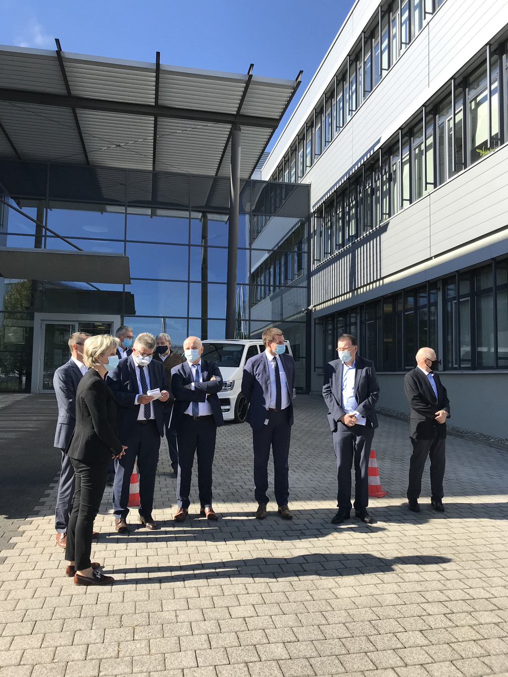 Im Rahmen der Kreisbereisung Rastatt besuchte Ministerin Dr. Hoffmeister-Kraut die Firma Schaeffler Automotive Bühl GmbH & Co. KG in Bühl. 