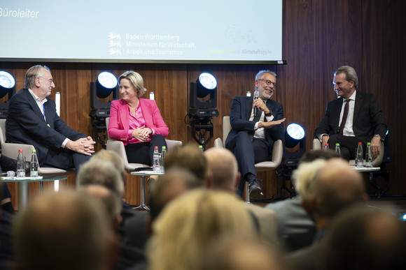Wirtschaftsgipfel Wirtschaftsgipfel 2025 Wirtschaftsgipfel 2025