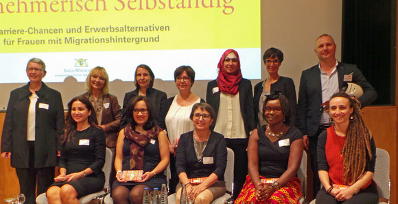 Die landesweiten 12. Frauenwirtschaftstage finden vom 13. bis 15. Oktober 2016 unter dem Schwerpunktthema „Unternehmerisch Selbständig - Karrierechancen und Erwerbsalternativen für Frauen mit Migrationshintergrund“ statt.