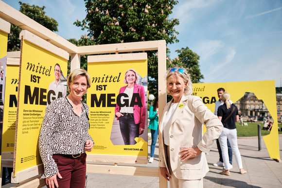 Mittelstand Image-Kampagne Mittelstand wird Megastand Mittel ist Mega