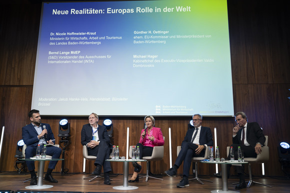 Wirtschaftsgipfel Wirtschaftsgipfel 2025 Wirtschaftsgipfel 2025