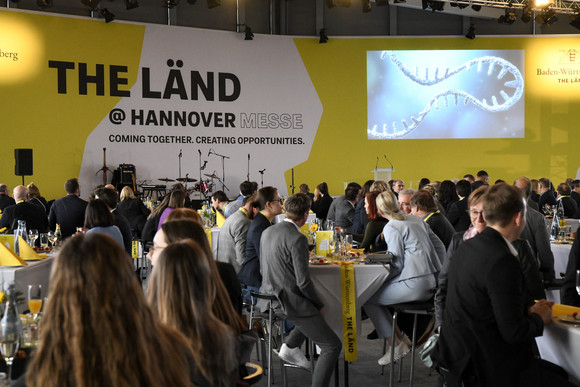 Ministerin besucht Hannover Messe 2024