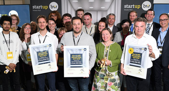Gruppenbild Elevator Pitch - Regional Cup Bodensee-Oberschwaben