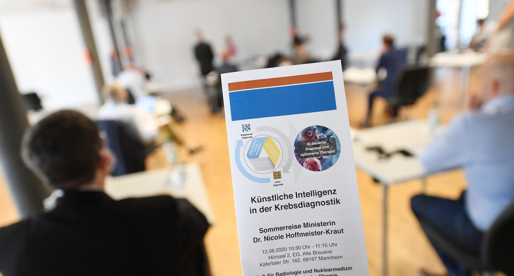 Termin im Universitätskrankenhaus Mannheim im Rahmen der Sommerreise „Einsatz und Nutzen der Schlüsseltechnologie KI In der Gesundheitswirtschaft“