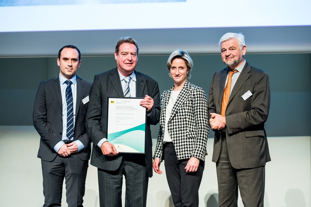 Der mit insgesamt 50.000 Euro dotierte Landes-Innovationspreis, der „Dr.-Rudolf-Eberle-Preis“, wurde am 30. November 2016 bereits zum 32. Mal verliehen. Mit dem Preis werden mittelständische Unternehmen für herausragende Entwicklungen und Anwendungen neuer Technologien ausgezeichnet. 