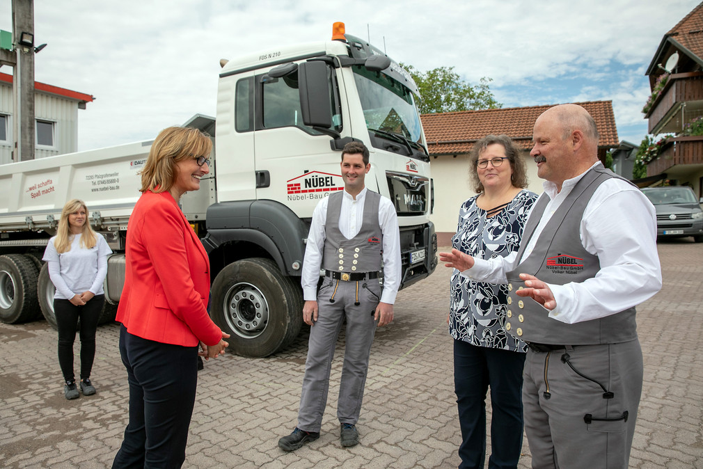 Besuch der Nübel-Bau GmbH in Pfalzgrafenweiler im Rahmen der Ausbildungsreise
