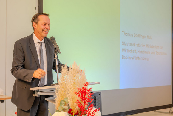 Verleihung Staatspreis Kunsthandwerk - Staatssekretär Dörflinger