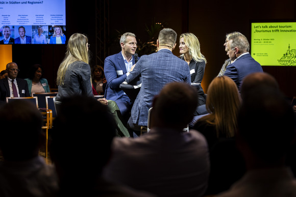 Tourismus Let´s talk about tourism „Tourismus trifft Innovation“ Touristische Fachveranstaltung LV BW