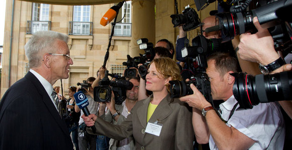 110512 Kretschmann-Presse 700x360