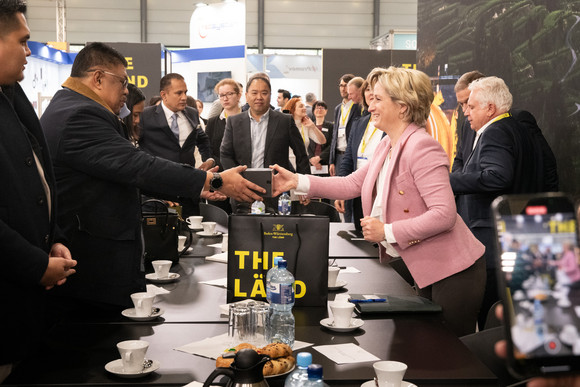 Ministerin besucht Hannover Messe 2024