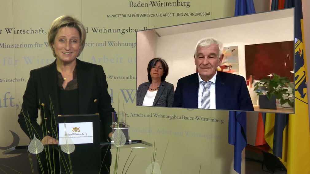 Mit der Wirtschaftsmedaille des Landes Baden-Württemberg wurde Karl-Heinz Dümmel aus Hülben ausgezeichnet.