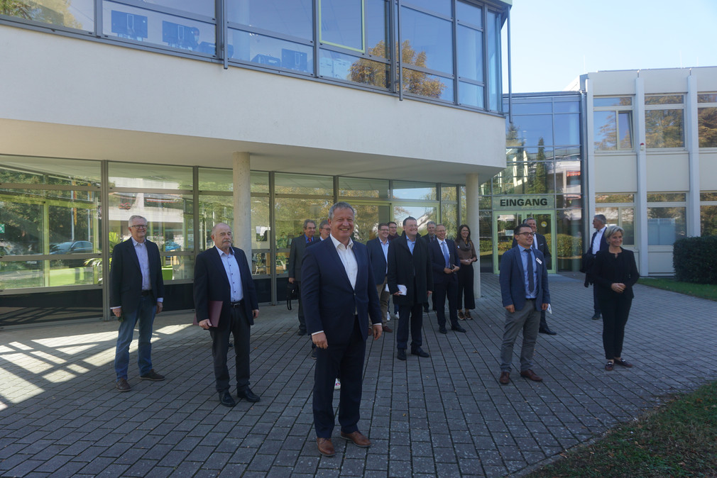 Im Rahmen der Kreisbereisung Rastatt besuchte Ministerin Dr. Hoffmeister-Kraut die Handelslehranstalt in Bühl.
