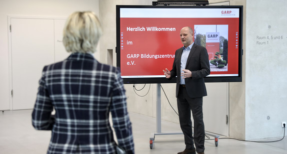 Arbeitsmarktpolitische Reise mit Ministerin Dr. Hoffmeister-Kraut - Besuch Bildungszentrum GARP