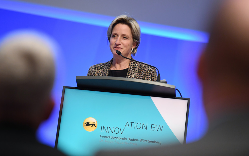 Verleihung des Landesinnovationspreises 2022 mit Wirtschaftsministerin Dr. Hoffmeister-Kraut
