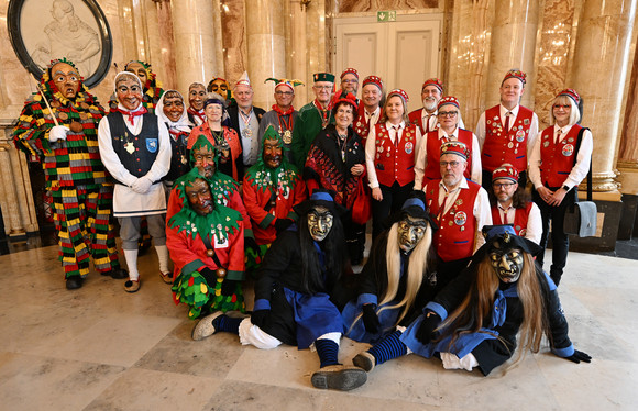 Gruppenbild mit der Narrenvereinigung Kleggau