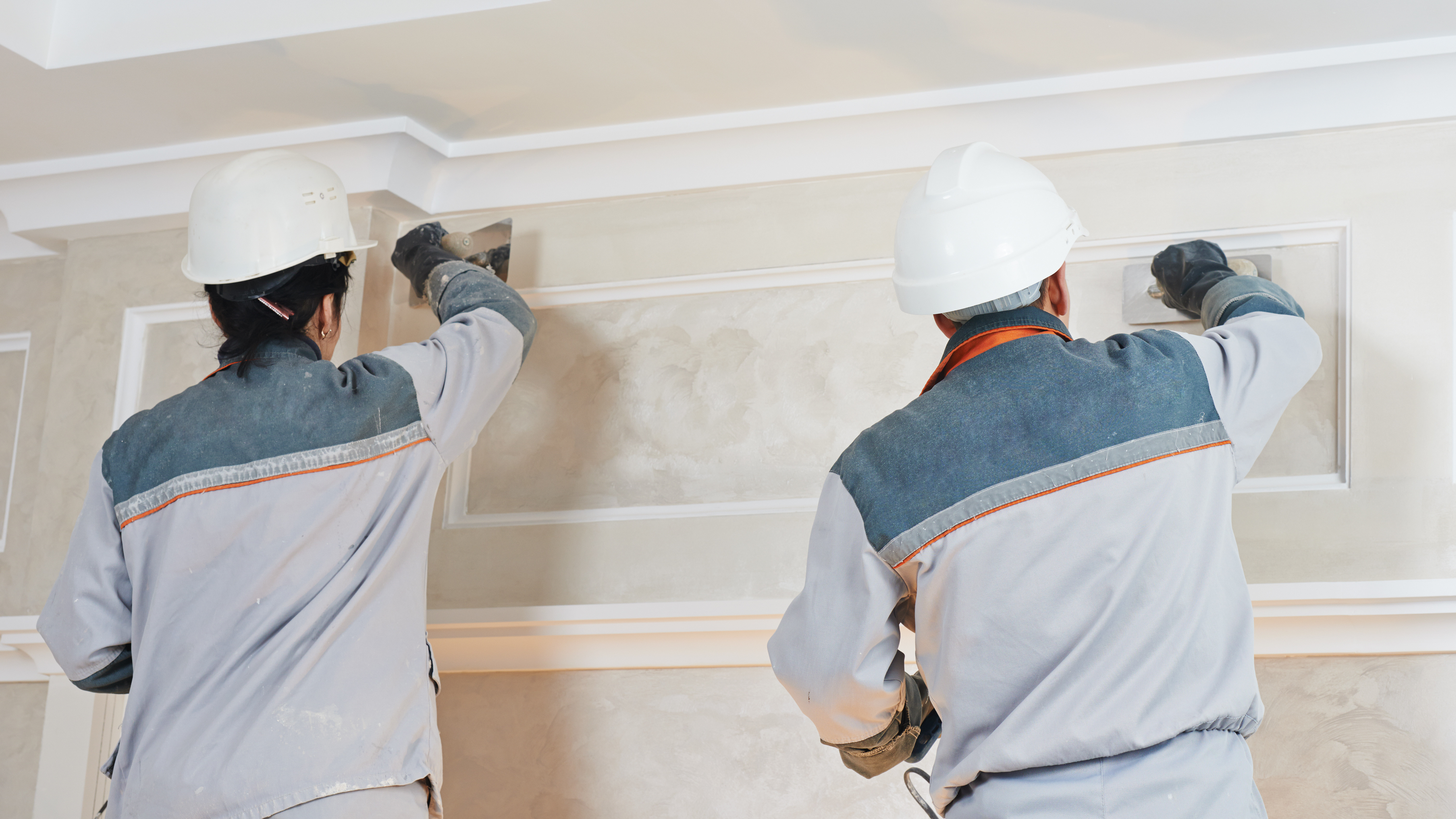Builder, constructor, worker, laborer, workman, work, plasterer, workwear, uniform, plaster, plastering, building, development, craftsman, craftsperson, equipment, Action, wall, covering, decorating, painter, stuccoer, stucco, trowel, professional, occupation, indoor, renovation, repair, smoothing, plasterwork, parget, mortar, lute, float, sleeker, screed, construction, ceiling, prime, priming, woman, technology, industry, technique, zzzanlaaakeleedifpdedjdadjfpge