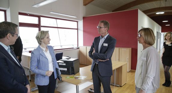 Wirtschaftsministerin Dr. Nicole Hoffmeister-Kraut besucht im Rahmen ihrer Arbeitsmarktpolitischen Reise die MHP Mobile Hauskrankenpflege GmbH in Tübingen.