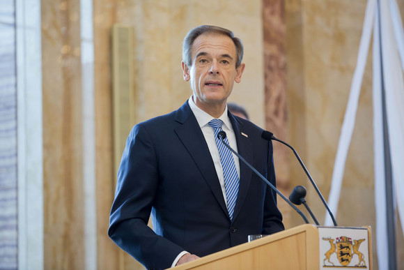 Forschung Europäische Forschungskooperation „Cyber Valley“ startet Ansprach von Dr. Volkmar Denner, Vorsitzender der Geschäftsführung Robert Bosch GmbH