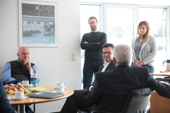 Besuch August Gschwander Transport GmbH in Teningen-Nimburg im Rahmen der Logistikreise am 13. Oktober 2021. 