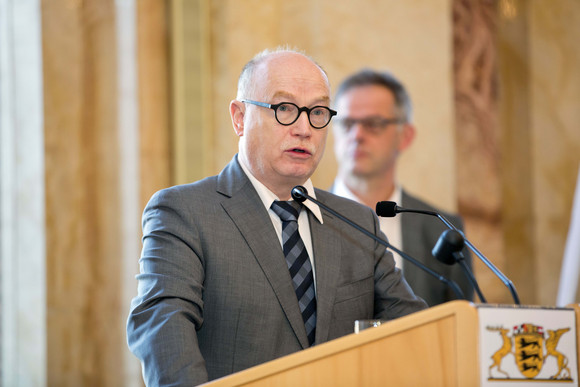 Forschung Europäische Forschungskooperation „Cyber Valley“ startet Ansprache von Prof. Dr. Martin Stratmann, MPG-Präsident