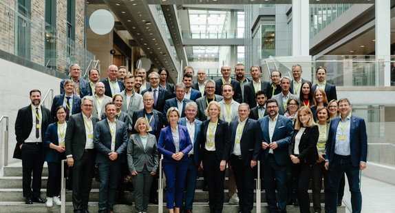 Gruppenfoto von der Delegationsreise nach Kanada im Oktober 2023