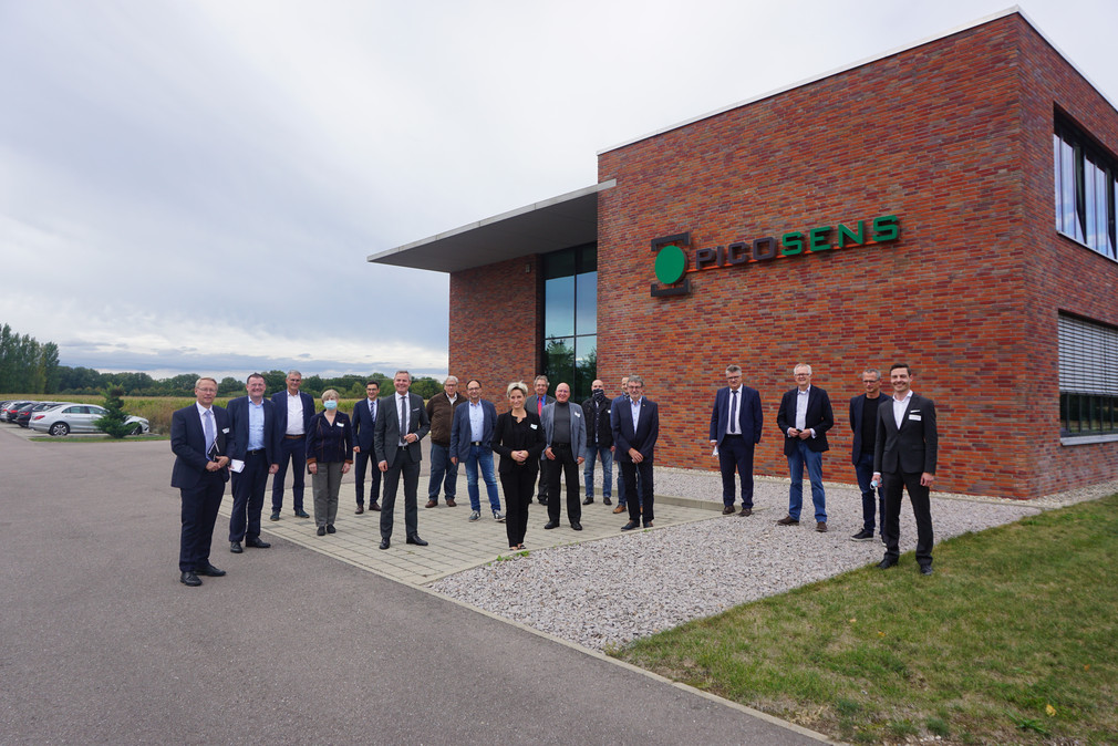 Im Rahmen der Kreisbereisung Rastatt besuchte Ministerin Dr. Hoffmeister-Kraut die Firma Picosens GmbH in Bühl.