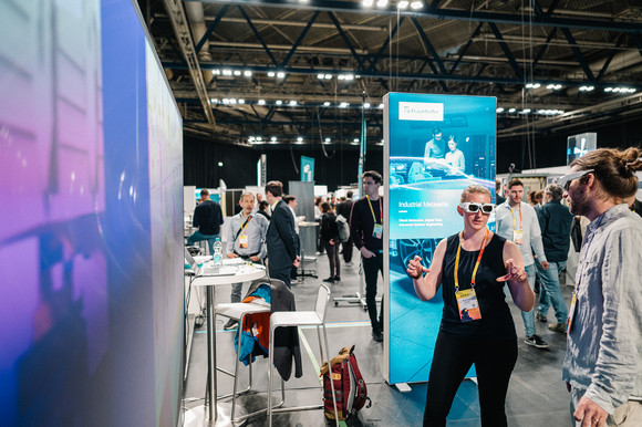 Metaverse Kongress und Messe „Virtuelle Welten – Chancen im Metaverse erleben“ Kongress und Messe „Virtuelle Welten – Chancen im Metaverse erleben“