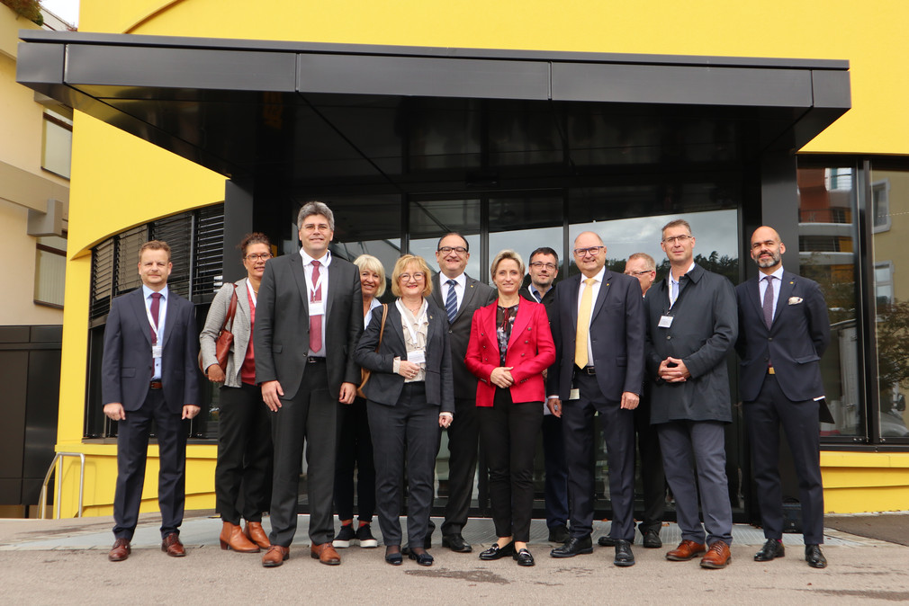 Besuch der Firma Sto SE & Co. KGaA in Sühlingen im Rahmen der Kreisbereisung Waldshut am 2. Oktober 2019