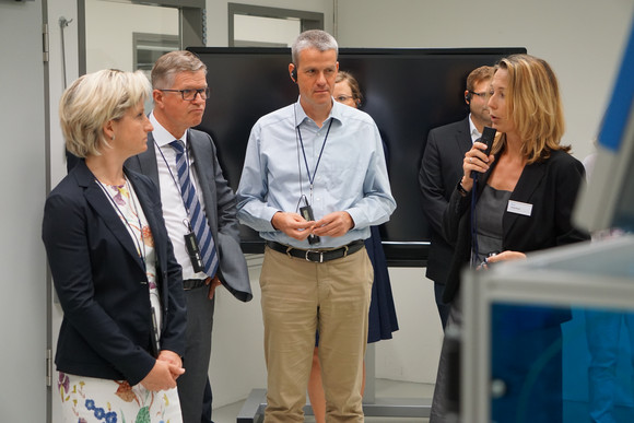 Besuch der Festo Technologiefabrik Ostfildern-Scharnhausen im Rahmen der Kreisbereisung im Landkreis Esslingen