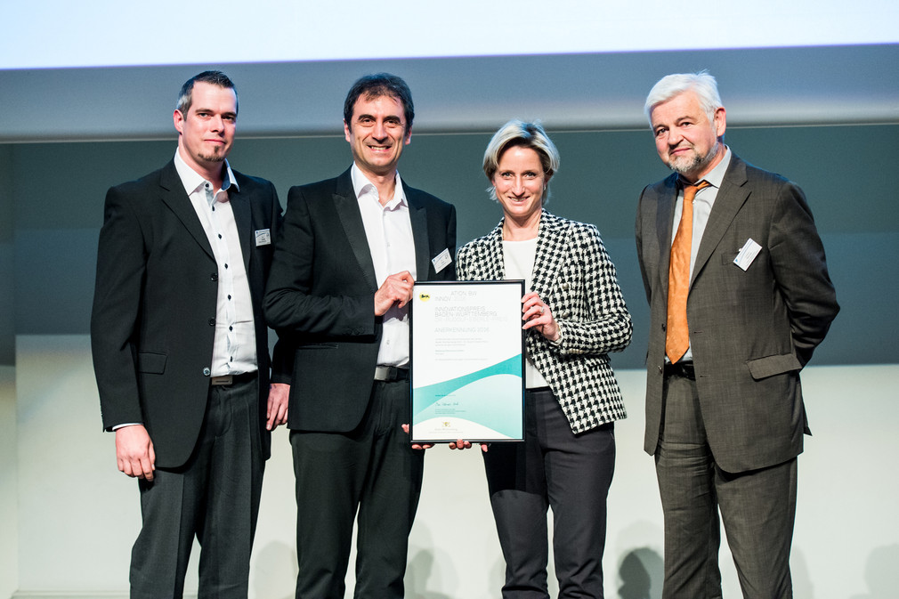 Der mit insgesamt 50.000 Euro dotierte Landes-Innovationspreis, der „Dr.-Rudolf-Eberle-Preis“, wurde am 30. November 2016 bereits zum 32. Mal verliehen. Mit dem Preis werden mittelständische Unternehmen für herausragende Entwicklungen und Anwendungen neuer Technologien ausgezeichnet. 