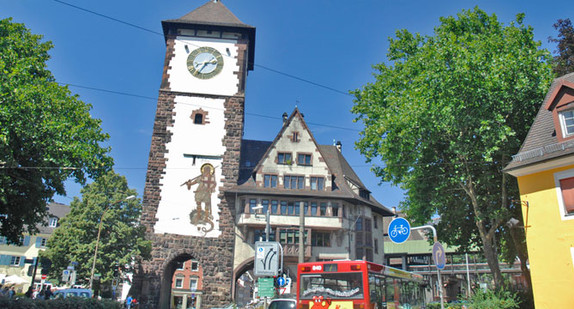 Schwabentor in Freiburg (Quelle: Reinhard Sester, Fotolia)