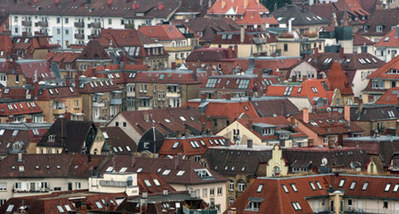 Hausdächer in Stuttgart (Quelle: dpa)