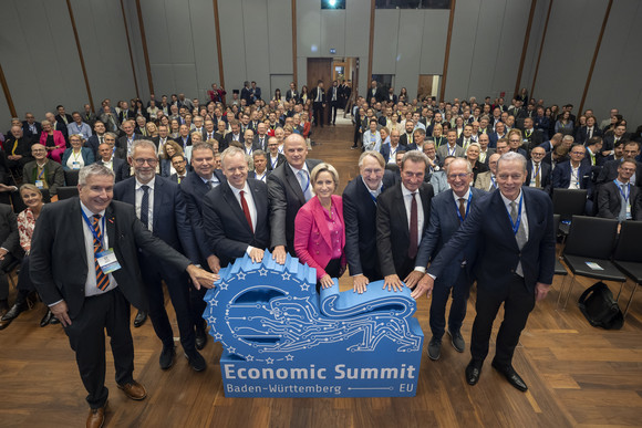 Wirtschaftsgipfel Wirtschaftsgipfel 2025 Wirtschaftsgipfel 2025