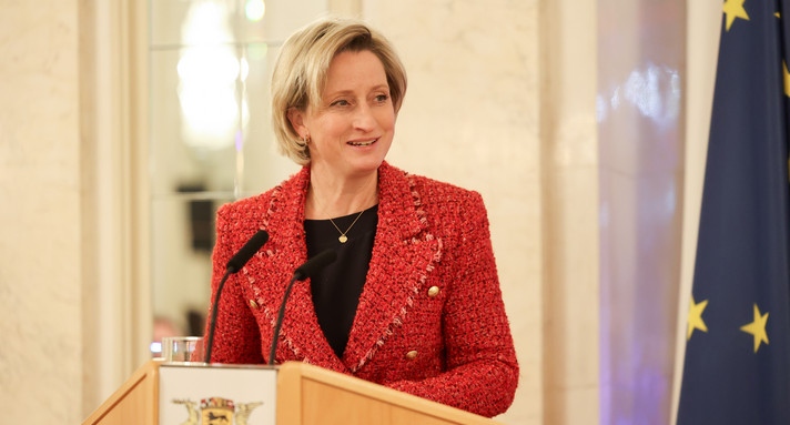 Verleihung Wirtschaftsmedaille 2024 - Ministerin Dr. Nicole Hoffmeister-Kraut