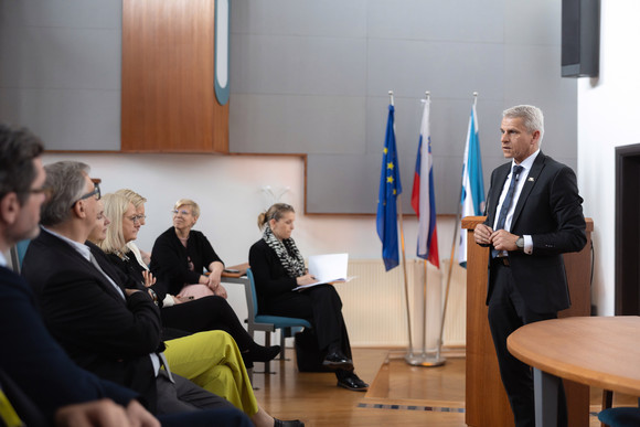 Delegationsreise Staatsssekretär Dr. Rapp auf Delegationsreise nach Slowenien Delegationsreise Slowenien
