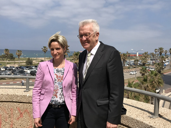 Ministerpräsident Winfried Kretschmann und Wirtschaftsministerin Dr. Nicole Hoffmeister-Kraut reisten am 26. März 2017 mit einer Wirtschafts- und Wissenschaftsdelegation nach Israel und in die Palästinensischen Gebiete.