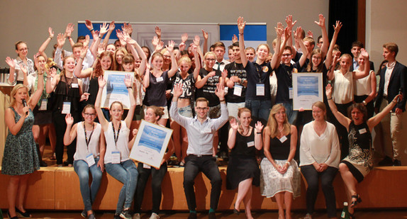 Gruppenfoto beim Junior Elevator Pitch in Stuttgart am 7.7.2015