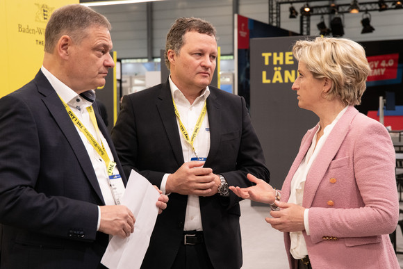 Ministerin besucht Hannover Messe 2024