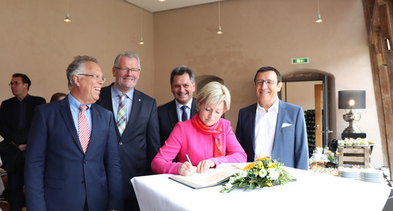 Besuch Kloster Bronnbach, Orangerie in Wertheim im Rahmen der Kreisbereisung Main-Tauber-Kreis am 9. April 2018