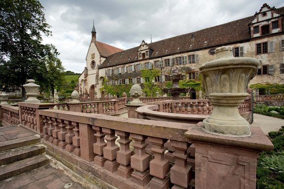 Vom 5. bis 8. September 2017 unternimmt  Staatssekretärin Katrin Schütz ihre viertägige Denkmalreise durch alle vier Regierungsbezirke in Baden-Württemberg. Staatssekretärin Schütz wirbt auf ihrer Denkmalreise für die wertvolle Arbeit der Denkmalpflege.