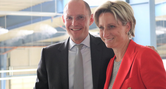 Besuch der Firma Dr. Zwissler Holding / zwissTEX GmbH in Gerstetten im Rahmen der Kreisbereisung Heidenheim am 11. Juni 2019.